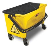 Image de Seau de pré-imprégnation à roulettes avec grille égouttoir RUBBERMAID